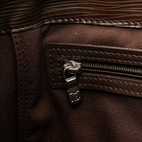 LOUIS VUITTON Brown Leather Tote Bag - Picture 7 of 11